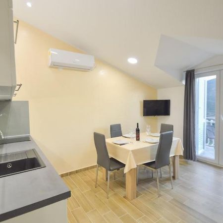 Apartment Ivana I Martina Grebaštica Eksteriør billede